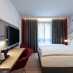 Intercityhotel Otel