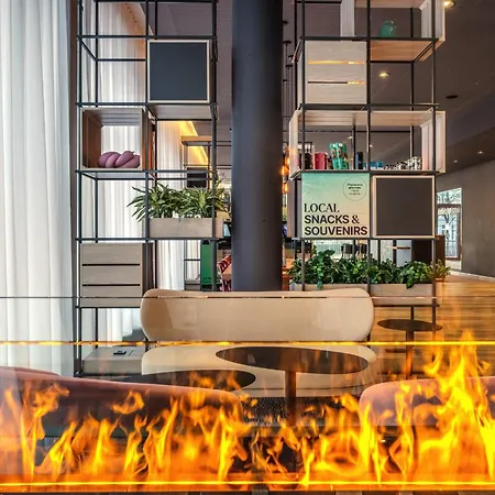 Intercityhotel Отель Любек