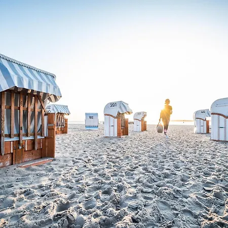 Отель Intercityhotel