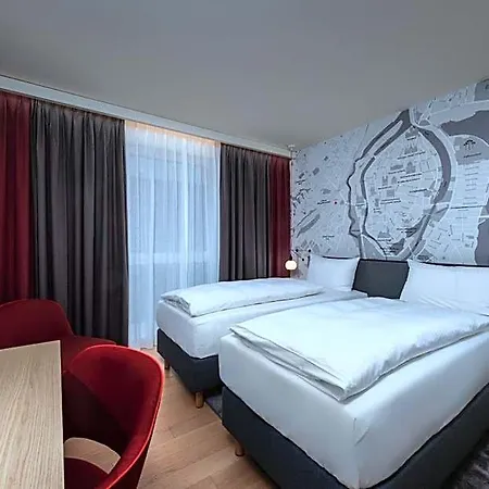 Intercityhotel Hotel