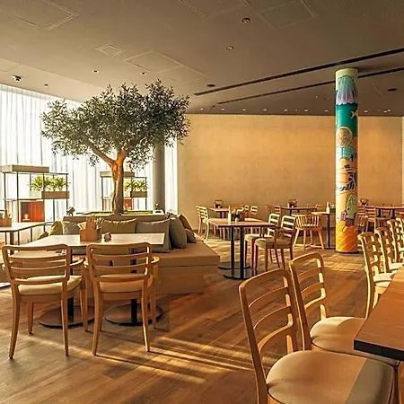Intercityhotel